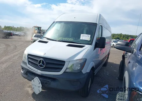 2014 Mercedes-Benz Sprinter 2500 High Roof from USA, damaged, VIN WD3PE8DE9E5830467
